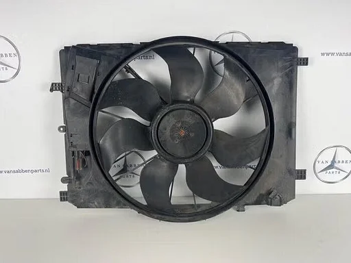 Radiateurfan van een Mercedes E-Klasse
