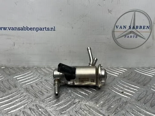 Adblue injector van een Mercedes GLC-Klasse