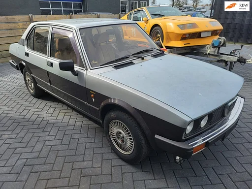 Alfa Romeo Alfetta 2.0 QV 4drs 5-bak