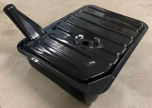 Volvo Benzinetank Amazon sedan 2 deurs 4 deurs 121 122 131 Volvo onderdeel nr 260020