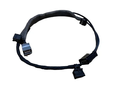 Volvo kabelboom Accessoire. Mediaspeler (IAM) USB om usb telefoon aan te sluiten op media set xc90 Volvo onderdeel nr 31300172