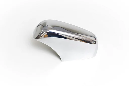 Volvo Bumper rozet Amazon sedan achter links of  rechts chroom Volvo onderdeel nr 657053