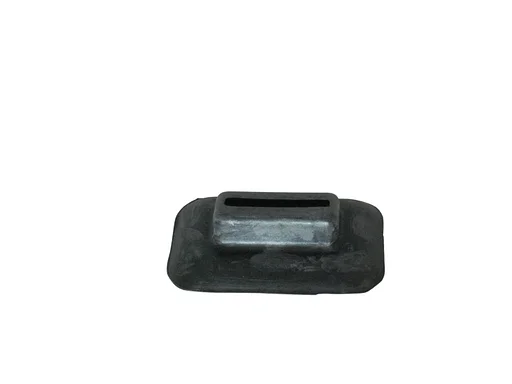 Volvo Rubber bumperdoorvoer zijkant achter P1800 chassisnr -12441  Volvo onderdeel nr 665125