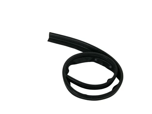 Volvo Rubber spatplaat binnenscherm P1800 alle typen  164 front  80cm 671442 Volvo onderdeel nr 665716