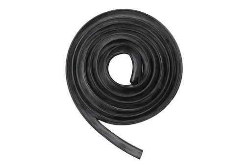 Volvo Rubber portier P1800 alle typen onderzijde binnen rechts origineel model Volvo onderdeel nr 672153