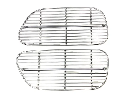 Volvo Grille set Amazon links+rechts 1965-1966 SET incl +670693 Volvo onderdeel nr 670692