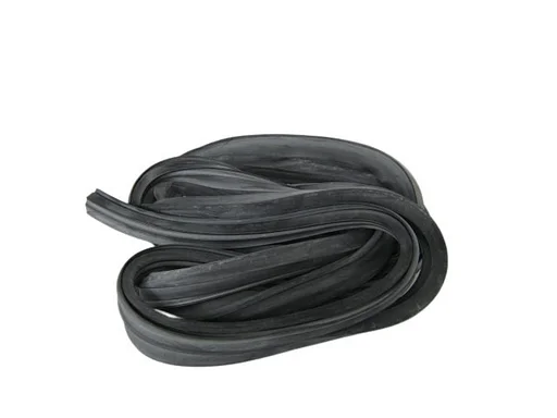 Volvo Rubber achterklep Amazon kombi (220) op carrosserie binnen Volvo onderdeel nr 672248
