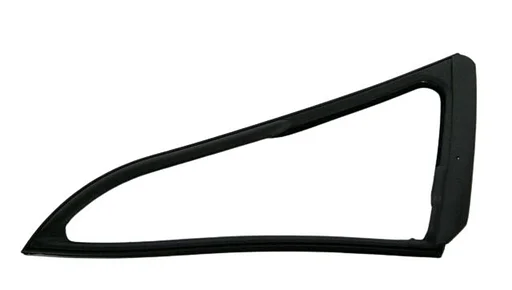 Volvo Rubber ventilatieruit P1800 links chassisnummer 10.000+ Volvo onderdeel nr 673459