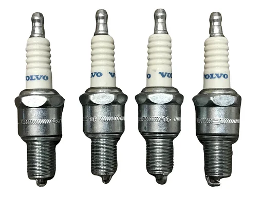 Volvo Bougie set Volvo 240 260 740  760   940-960 B200F-B200G-B230F-B230FB-B230FK-B230FT-B230G/T orig set 4 st Volvo onderdeel nr 270746