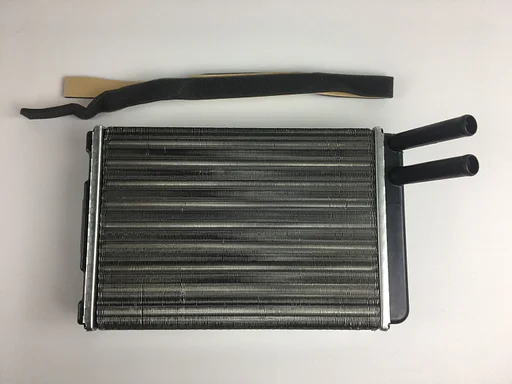 Volvo Kachelradiateur 740+760+780+940+960 type met airco origineel niet voor 6 cilinder Volvo onderdeel nr 1307236