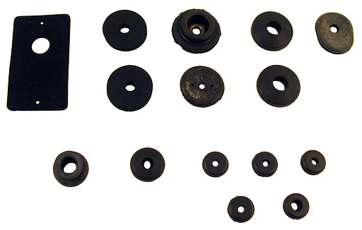 Volvo Rubber doorvoer schutbord PV444+P445 -1956 complete set Volvo onderdeel nr 395100