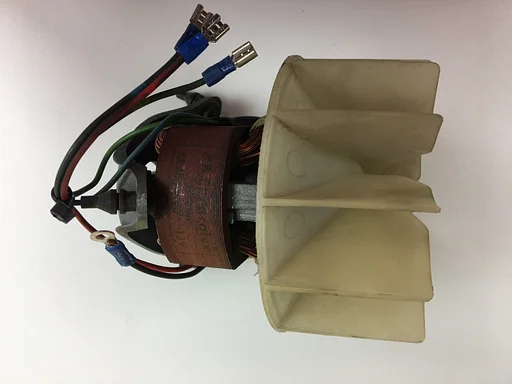 Volvo Kachelmotor+fan 140+164 zonder airco gereviseerd RUIL statiegeld 100 euro Volvo onderdeel nr 675999R