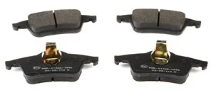 Volvo rem blokken set achter V70 S80 S60 Xc70 OEM ref 2723997 272944 274334 30648382 30665552 30681695 8623862 8634925  Volvo onderdeel nr 272399_B
