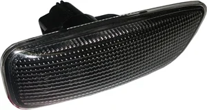 Volvo zijlamp knipperlicht richtingaanwijzer / sidemarker rechts in scherm V70 Xc70 S80 S60 Xc90 S90 OEM ref 30722644 8658945 8658947 9178688 9483716 Volvo onderdeel nr 30722642_B