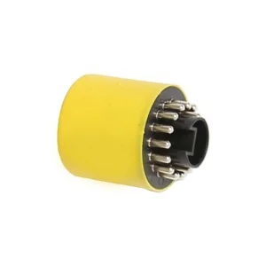 Volvo Relais foutmelding verlichting 240+740+260+940 Geel (1362281) 15 pens Volvo onderdeel nr 1362278