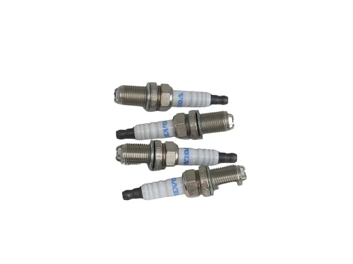 Volvo Bougieset V40 S40  origineel volvo set 4 st  Volvo onderdeel nr 272207