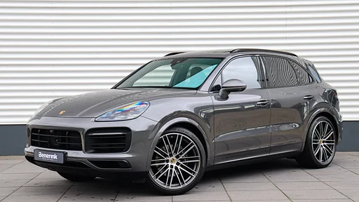 Porsche Cayenne 3.0 E-Hybrid SportDesign | Stoelventilatie | Tetto Pano | LED Matrix | BOSE Sound |