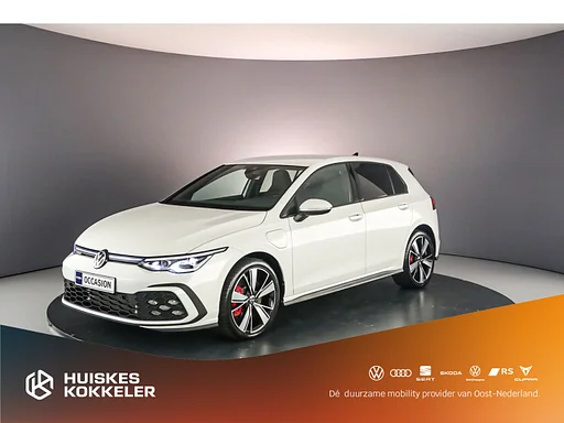Volkswagen Golf GTE 1.4 TSI eHybrid 245pk DSG automatico Adaptive Cruise Control, navigatie, aria condizionata DAB, LED verlichting, Parkeersensoren, Bluetooth, App connect, Stuurwiel verwarmd