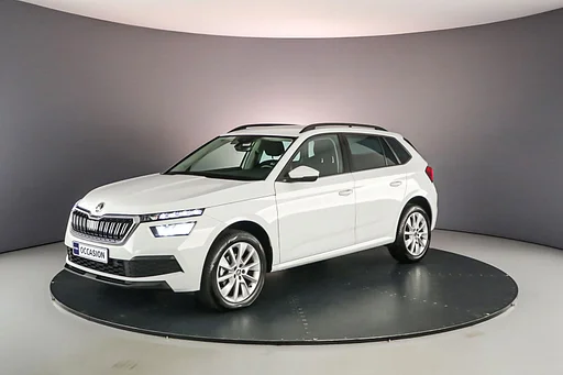 Skoda Kamiq Ambition 1.0 TSI 110pk Parkeersensor achter, ar condicionado DAB, Radio, Controle de cruzeiro, App connect, Bluetooth, LED verlichting