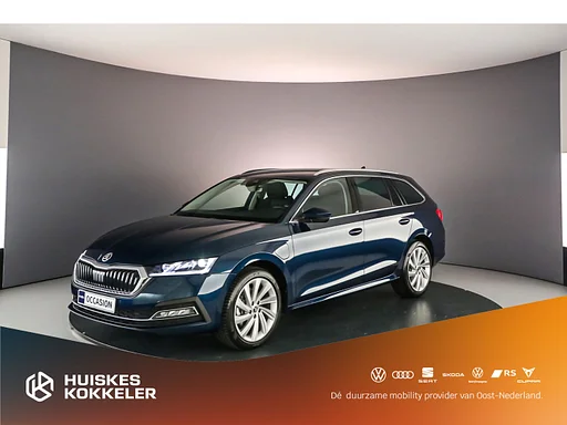 Skoda Octavia station wagon Business Edition Plus 1.4 TSI PHEV 204pk DSG automática Adaptive Controle de cruzeiro, Elektrische achterklep, navigatie, Achteruitrijcamera, Stoelverwarming, Parkeersensoren, ar condicionado DAB, LED verlichting