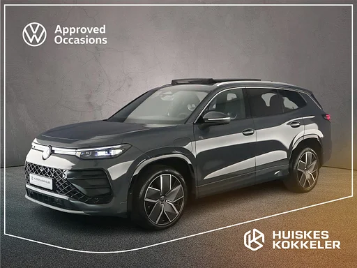 Volkswagen Tayron R-Line Edition 1.5 TSI eHybrid 272pk DSG automatic trailer coupling panorama roof Adaptive cruise control, navigatie, 360 camera Elektrische achterklep