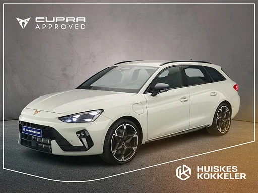 Cupra Leon Sportstourer VZ Performance 1.5 TSI eHybrid 272pk DSG automatyczna hak holowniczy Adaptive Tempomat, Sennheiser audio, Achteruitrijcamera, LED koplampen, Elektrische achterklep