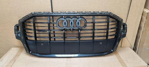 Audi Q7 4M F.L. S-Line Grille Zwart Voorzijde 4M0853651AJ