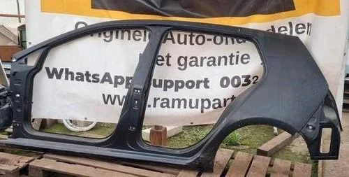 VOLKSWAGEN GOLF 7 7.5 zijpaneel links origineel 5G4809051