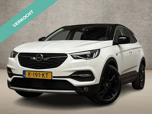 Opel Grandland X 1.2 Turbo Sport (APPLE CARPLAY, GROOT NAVI, ZWART DAK, CLIMATE, camera LEDER, SPORTSTOELEN, cruise control GETINT GLAS, NIEUWSTAAT)