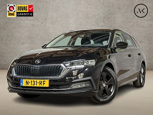 Skoda Octavia station wagon 1.5 TSI First Edition 150Pk (VIRTUAL COCKPIT, BLACK PACK, APPLE CARPLAY, GROOT NAVI, macchina fotografica SPORTSTOELEN, GETINT GLAS, LED KOPLAMPEN, PARKEERSENSOREN, nuovo APK, NIEUWSTAAT)