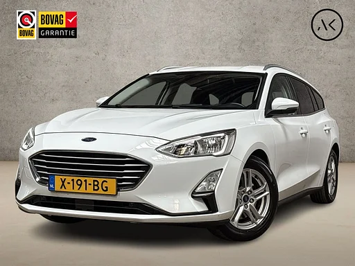 Ford Focus Wagon 1.0 EcoBoost Titanium Sport (APPLE CARPLAY, GROOT NAVI, STUUR/STOELVERWARMING, SPORTSTOELEN, GETINT GLAS, LM VELGEN, NIEUWE APK, NIEUWSTAAT)