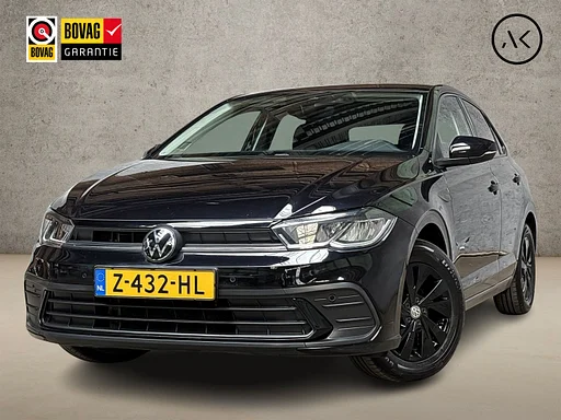 Volkswagen Polo 1.0 TSI Sportline automata (VIRTUAL COCKPIT, APPLE CARPLAY, GROOT NAVI, STOELVERWARMING, SPORTSTOELEN, KEYLESS, PARKEERSENSOREN, LM VELGEN, NIEUWSTAAT)