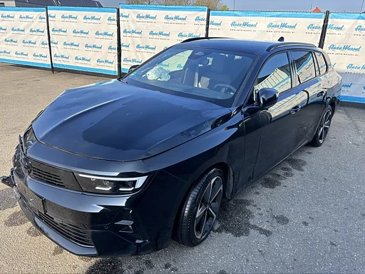 Opel Astra Sports Tourer GS Head up