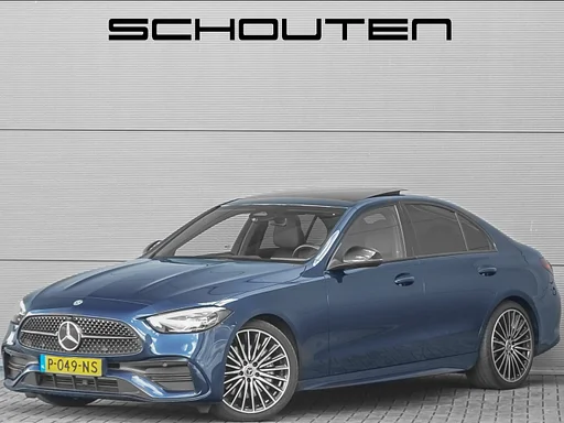 Mercedes-Benz C 200 Launch Edition AMG Line Pano Trekhaak Camera Stoelverw