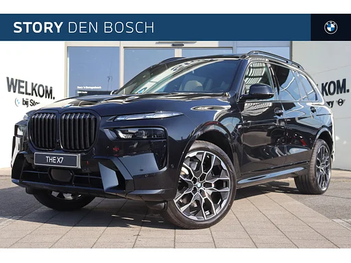 BMW X7 xDrive40i High Executive M Sport automática / Telhado de pano Sky Lounge / Massagefunctie / carro de reboque / Parking Assistant Professional / Bowers & Wilkins / Soft-Close / Active Steering