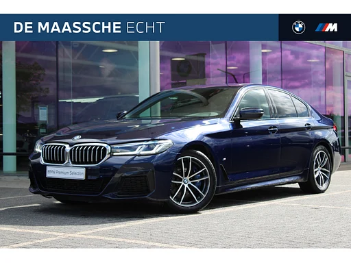 BMW 530 5 Serie 530i High Executive M Sport automática / Schuif-Kanteldak / carro de reboque / Laserlight / M Sportonderstel / Live Cockpit Professional