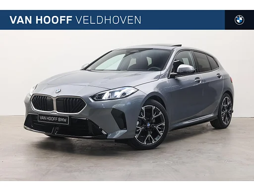 BMW 120 1 Serie M Sport automatico / Tetto Pano / sedili sportivi / M Adaptief onderstel / Achteruitrijcamera / Getint glas