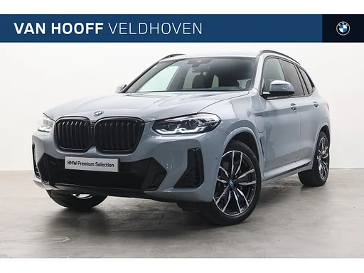 BMW X3 xDrive30e High Executive M Sport automata / vontatóautó / sportülések / Achteruitrijcamera / Head-Up / Stuurverwarming / LED