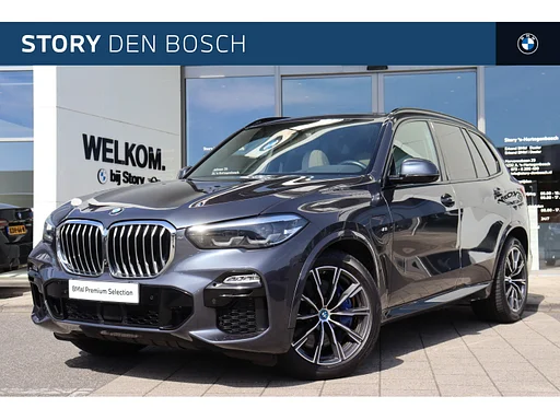 BMW X5 xDrive45e High Executive M Sport automática / Telhado de pano / Soft-Close / bancos desportivos / Head-Up / Comfort Access / Harman Kardon / Adaptieve LED