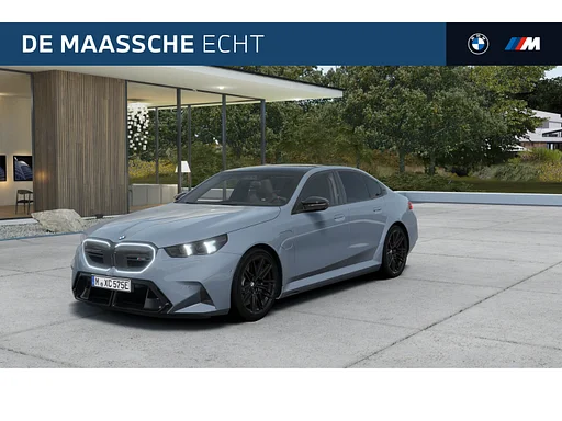 BMW M5 5 Serie automatik / M Drive Professional / Panoramadak / M Multifunctionele Stoelen / Bowers & Wilkins / Parking Assistant Plus / Adaptieve LED