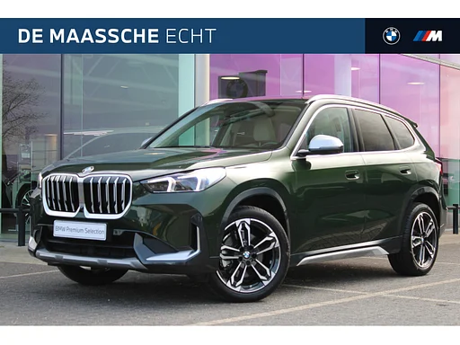 BMW X1 sDrive20i High Executive xLine automática / carro de reboque / Telhado de pano / bancos desportivos / Adaptieve LED / Head-Up / Harman-Kardon / 19 inch Styling 871M