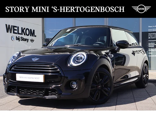 MINI John Cooper Works Hatchback JCW Automaat / Comfort Access / Stoelverwarming / JCW Sportstoel / LED / Cruise Control / Navigatie