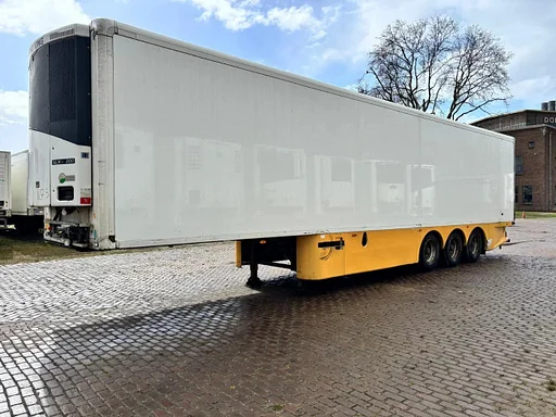 Gray & Adams and SLXe 200 Thermoking