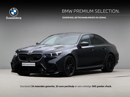 BMW M5 Sedan