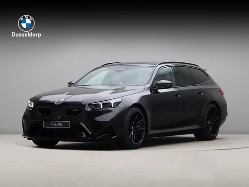 BMW M5 Touring BELLADONNA PURPLE METALLIC