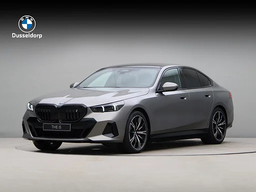 BMW i5 eDrive40 84 kWh