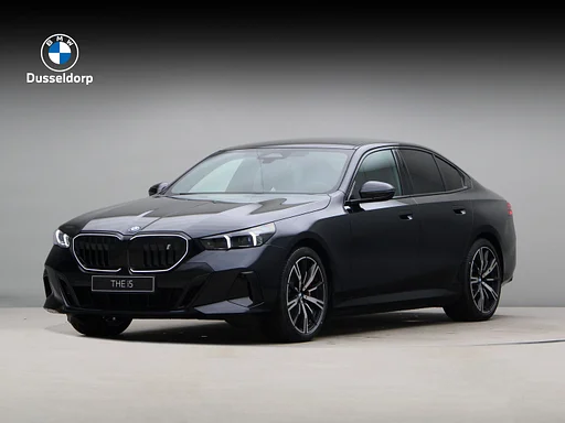 BMW i5 eDrive40 84 kWh