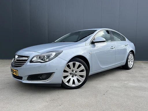 Opel Insignia 1.6 T automatic Cosmo camera leather LED NAVI CRUISE ECC