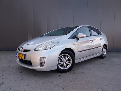 Toyota Prius 1.8 Comfort HUD NAVI CRUISE ECC
