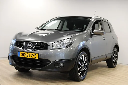 Nissan Qashqai 1.6 Connect Edition | Telhado de pano | Navi | Cruise